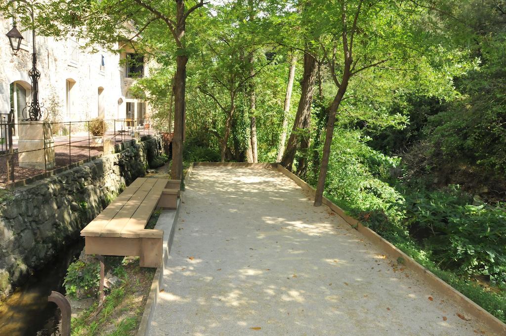 星期一红磨坊住宿加早餐旅馆 佩格玛斯 外观 照片